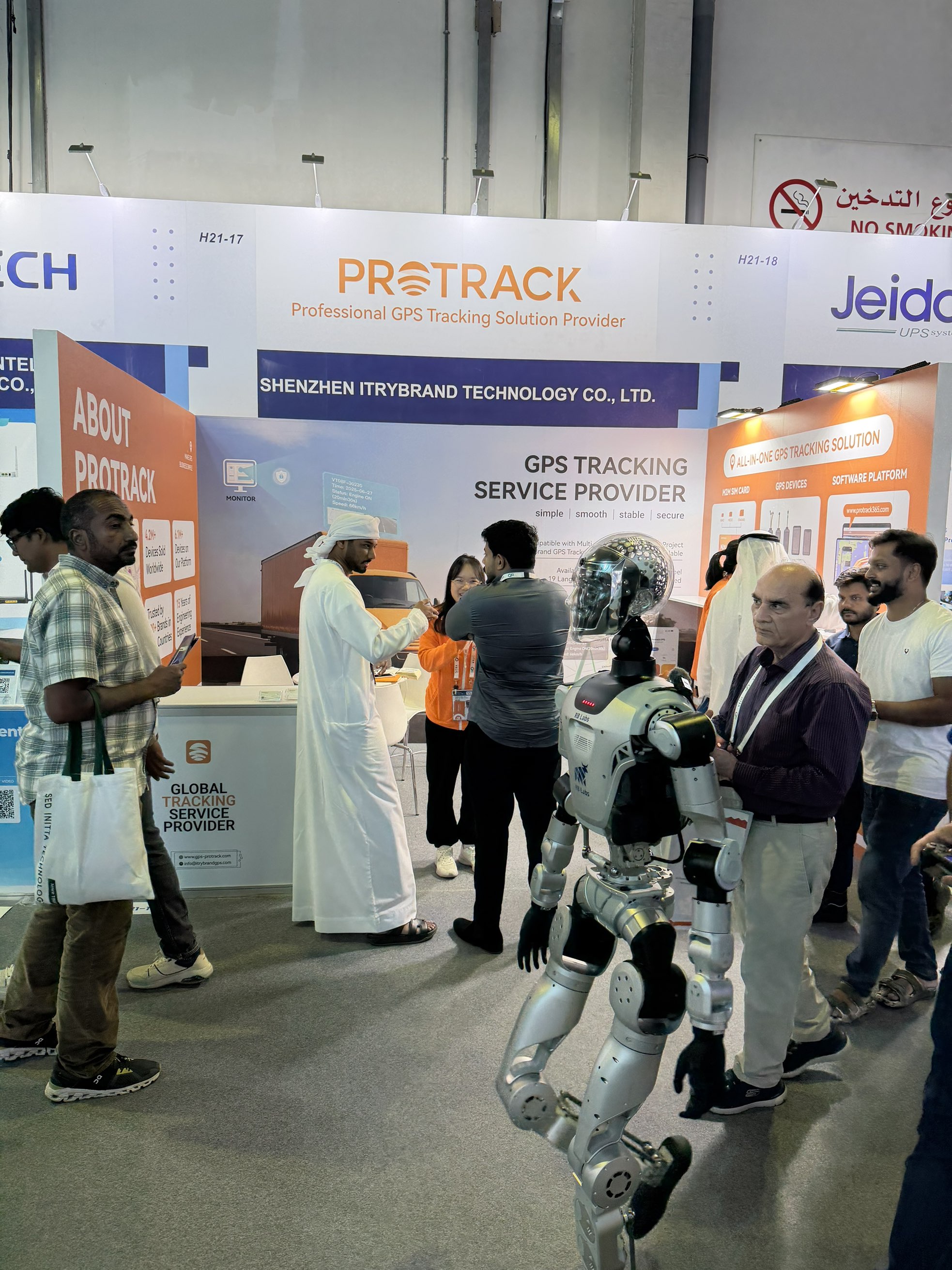 Kejayaan yang menggembirakan! Protrack membungkus minggu yang menakjubkan di Gitex Global di Dubai